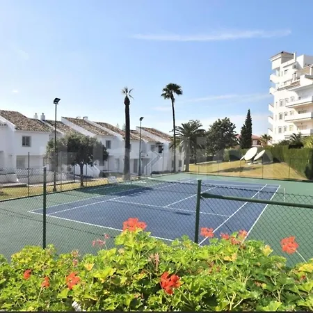 2 Bedroom Flat In Nueva Andalucia Marbella