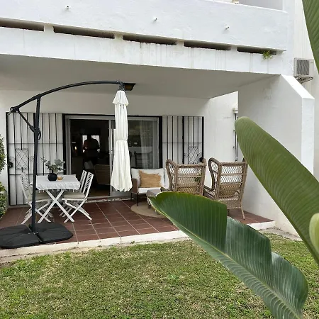 2 Bedroom Flat In Nueva Andalucia Apartment